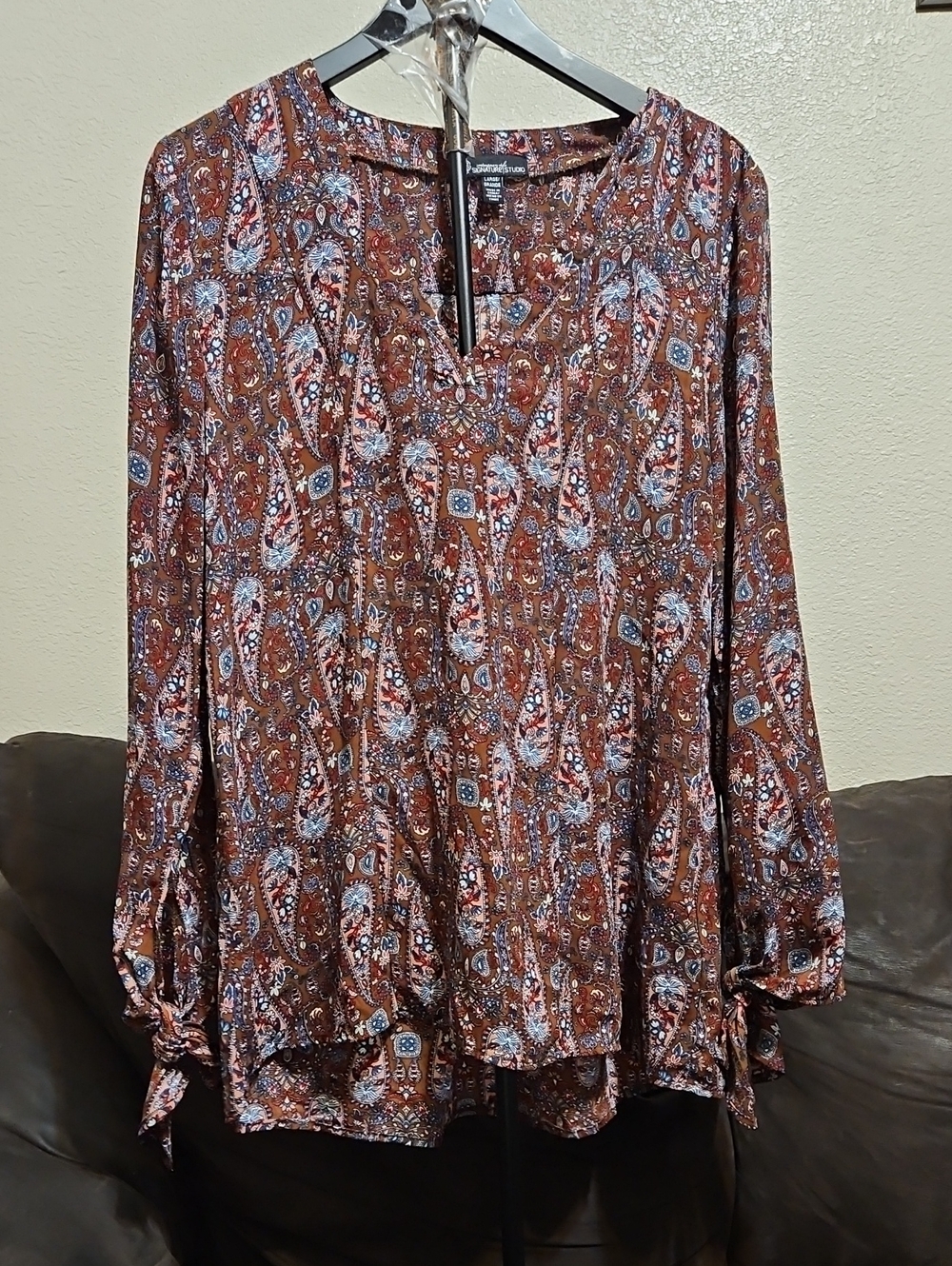 Signature Studio Rust Paisley V-Slit Peasant Blouse with Blue Highlights